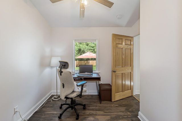 1303 Prescott Avenue, Ann Arbor, MI 48103