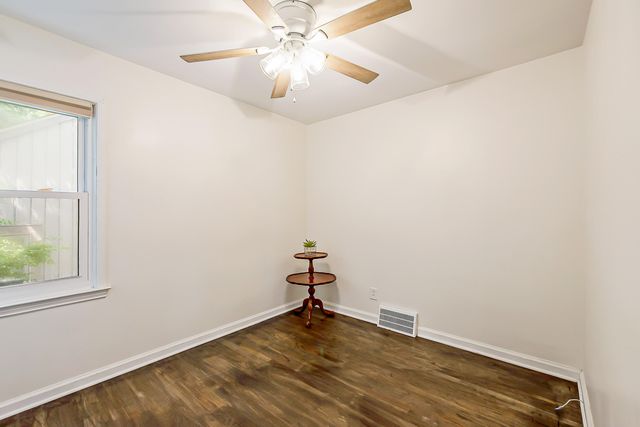 1303 Prescott Avenue, Ann Arbor, MI 48103