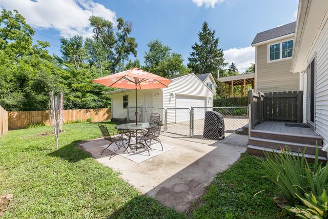 1303 Prescott Avenue, Ann Arbor, MI 48103