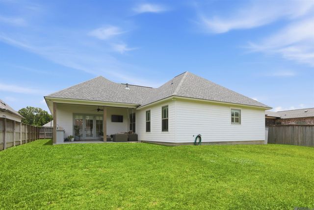 12856 Solemn Oaks Ave, Central, LA 70818