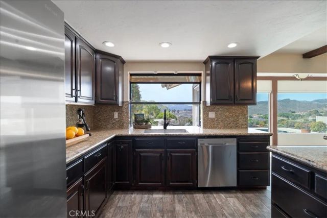 1509 Macadamia Drive, Fallbrook, CA 92028