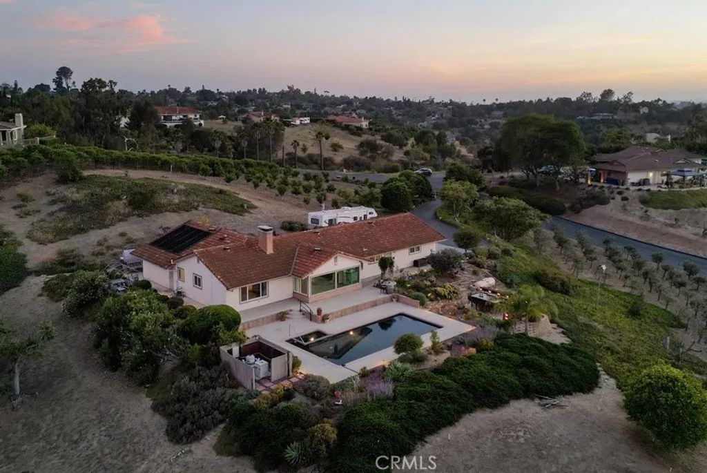 1509 Macadamia Drive, Fallbrook, CA 92028