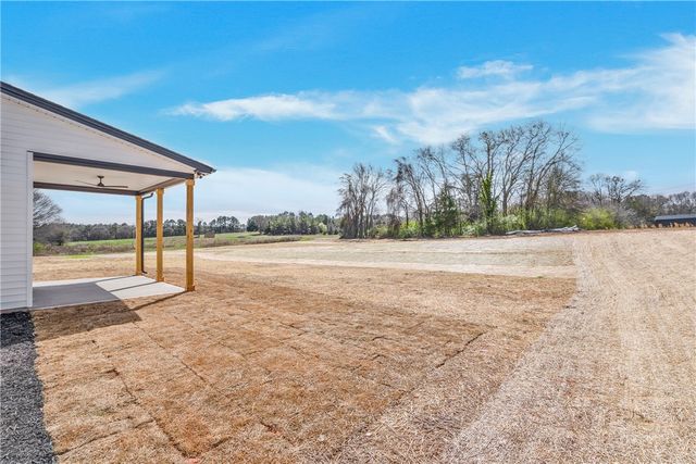 1620 Old Dobbins Bridge Road, Townville, SC 29689