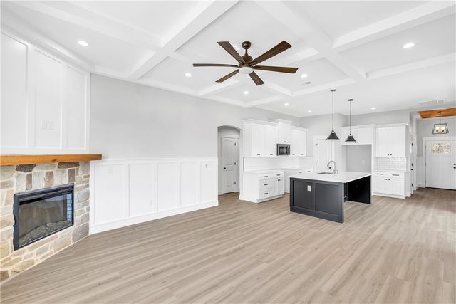 1620 Old Dobbins Bridge Road, Townville, SC 29689
