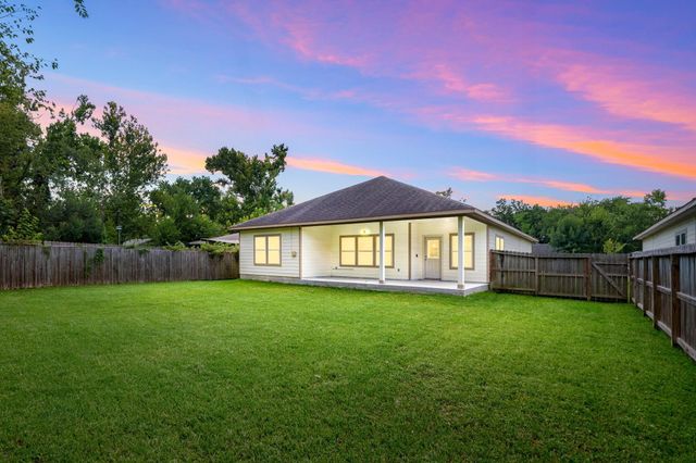 5605 Howell Street, Houston, TX 77032
