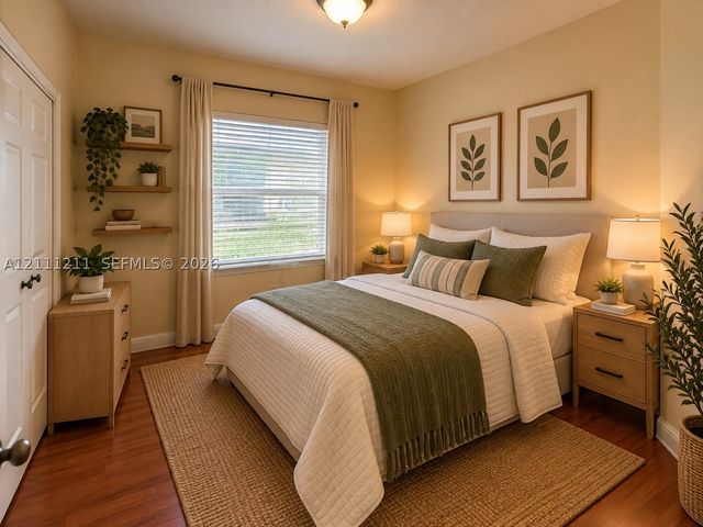 8941 NW 54th St, Sunrise, FL 33351
