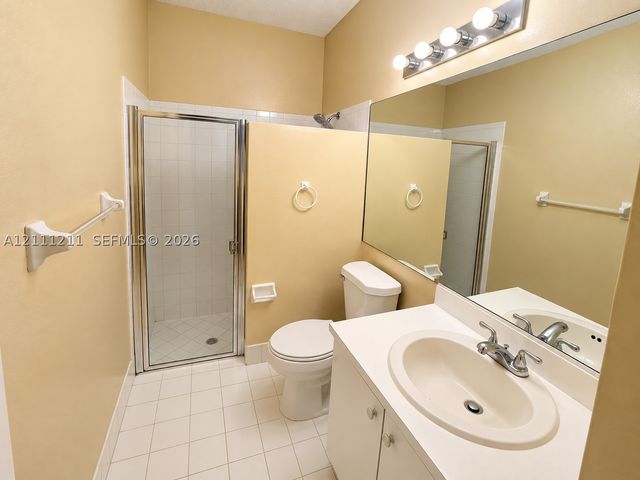 8941 NW 54th St, Sunrise, FL 33351