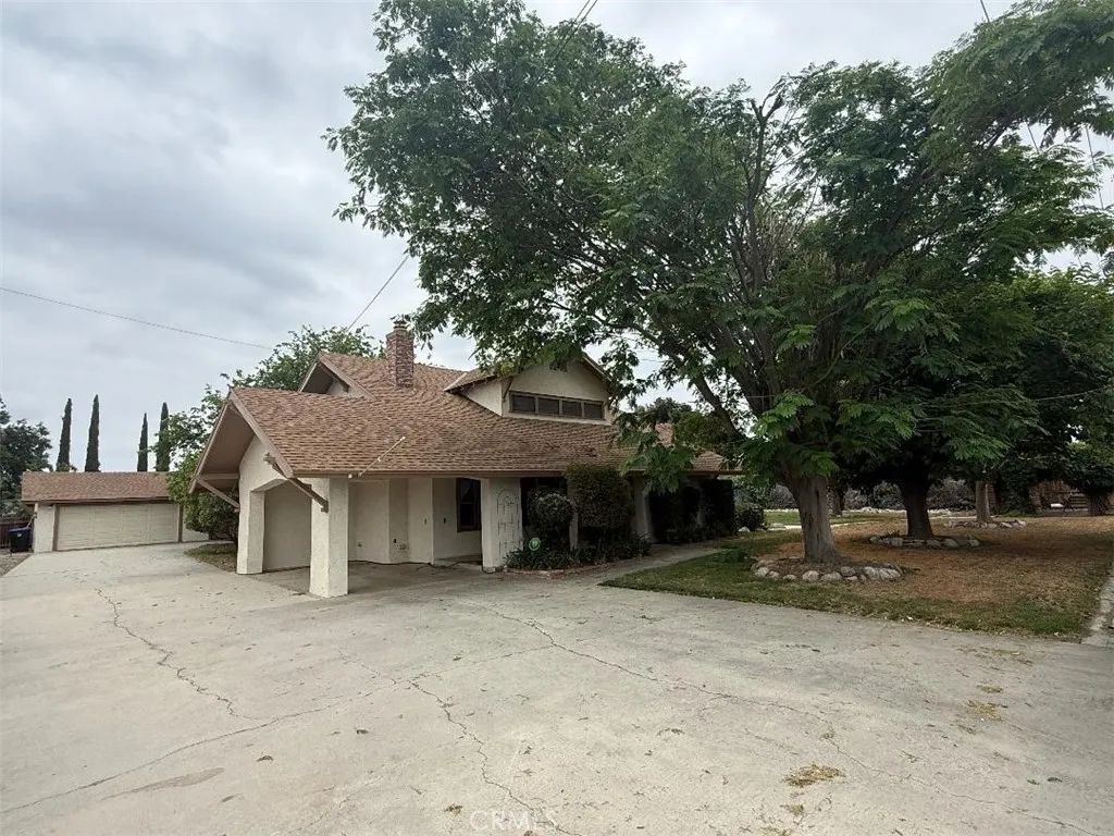 1271 W Esplanade, Hemet, CA 92543