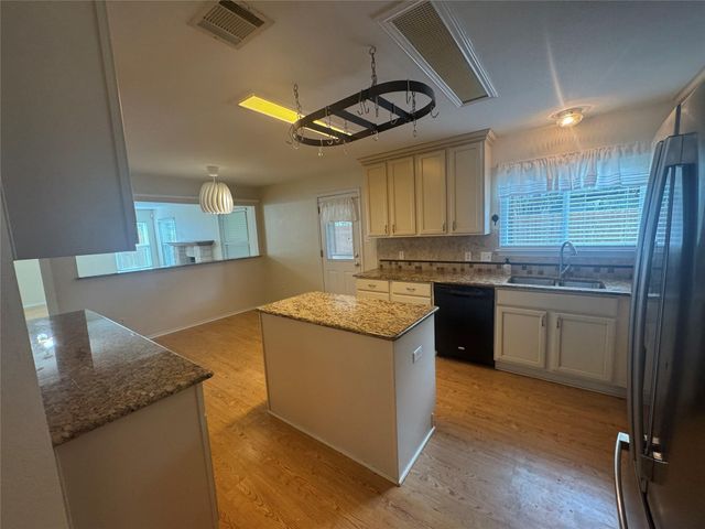 3816 Eagles Nest ST, Round Rock, TX 78665