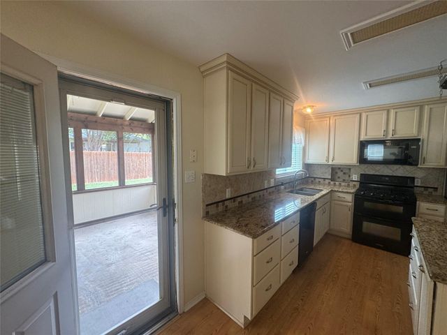 3816 Eagles Nest ST, Round Rock, TX 78665