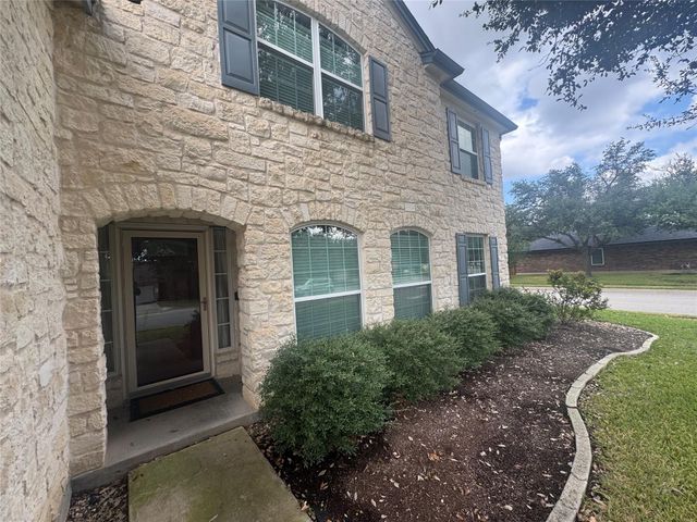 3816 Eagles Nest ST, Round Rock, TX 78665