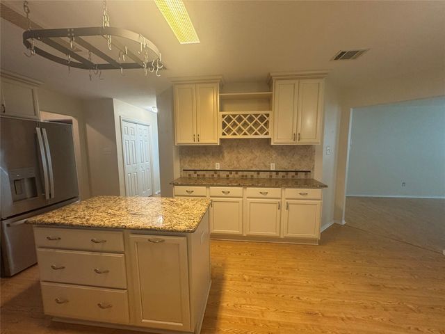 3816 Eagles Nest ST, Round Rock, TX 78665