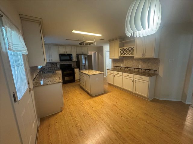 3816 Eagles Nest ST, Round Rock, TX 78665