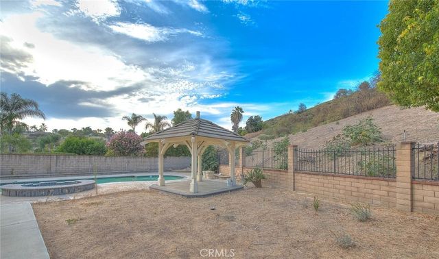 20739 E Walnut Canyon, Walnut, CA 91789