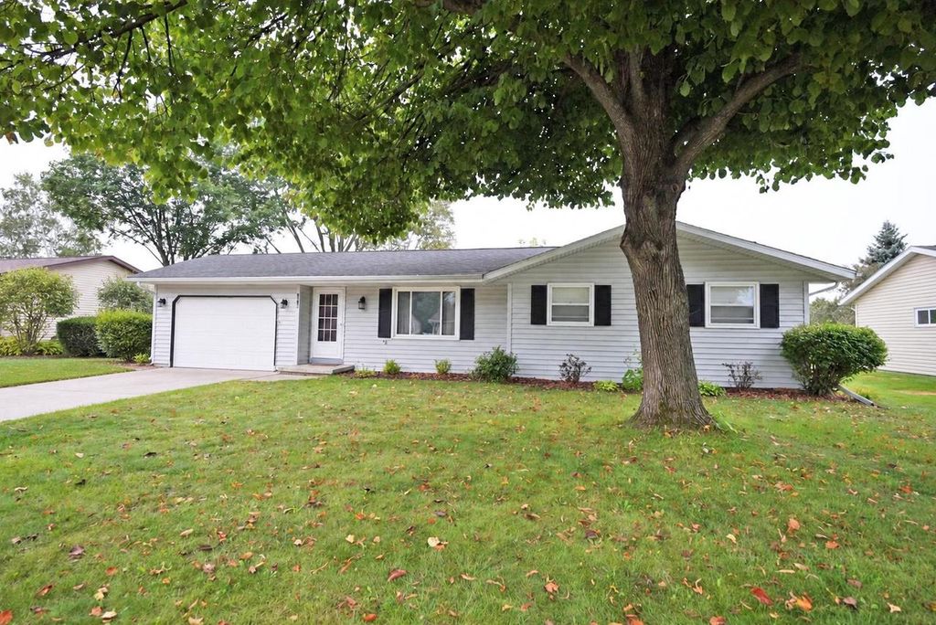2515 LANCE STREET, Green Bay, WI 54313