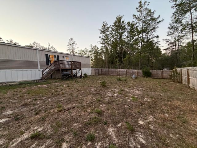 42 E Bluebottle Court, Defuniak Springs, FL 32433