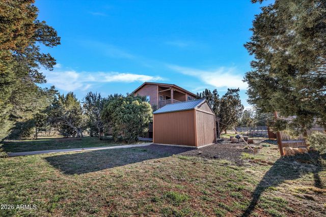 3028 MEARNS Lane, Overgaard, AZ 85933
