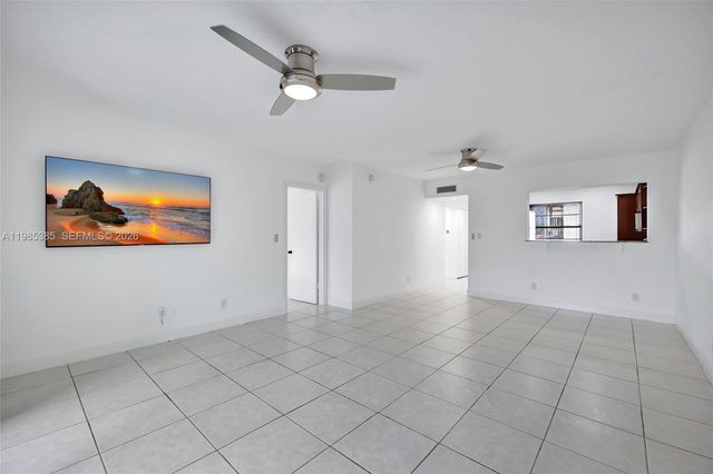 126 S Cypress Rd 729, Pompano Beach, FL 33060