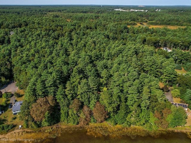 11 + 13 Blackmore Pond Circle, Wareham, MA 02576