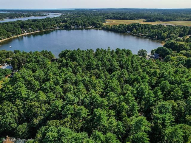 11 + 13 Blackmore Pond Circle, Wareham, MA 02576