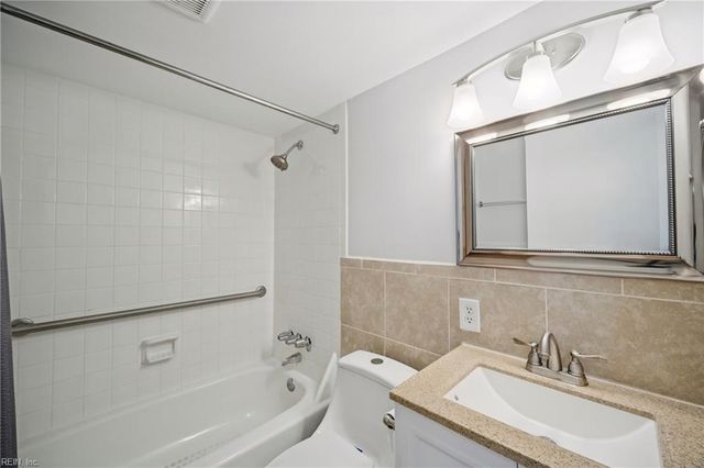 303 Atlantic Ave Apt 1201, Virginia Beach, VA 23451