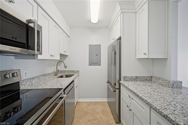 303 Atlantic Ave Apt 1201, Virginia Beach, VA 23451