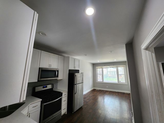 12211 S Wallace Street, Chicago, IL 60628