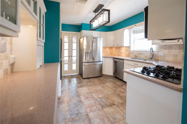 7546 Maple Tree Drive, Houston, TX 77088