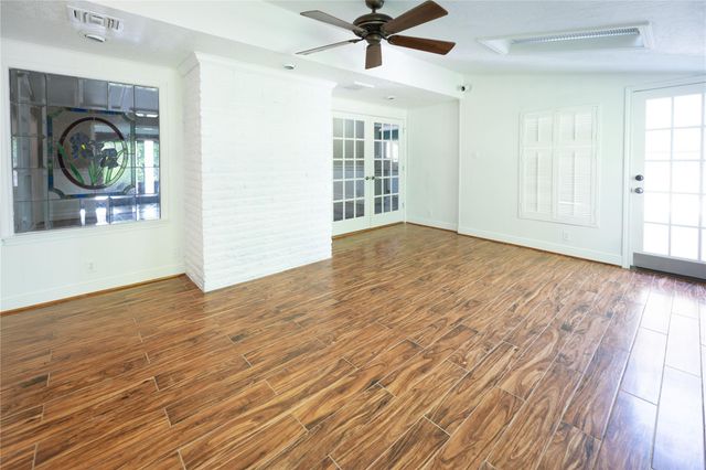 7546 Maple Tree Drive, Houston, TX 77088