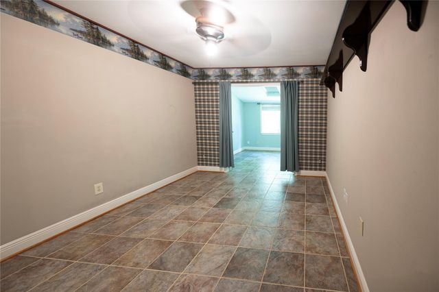 7546 Maple Tree Drive, Houston, TX 77088