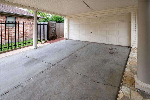 7546 Maple Tree Drive, Houston, TX 77088