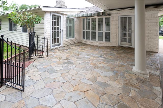 7546 Maple Tree Drive, Houston, TX 77088