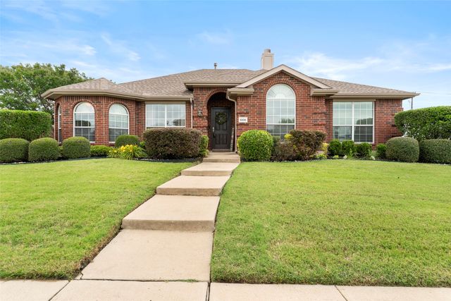 5006 Astor Trail, Sachse, TX 75048