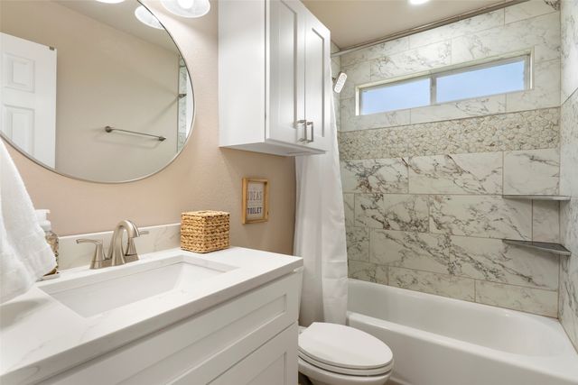 5006 Astor Trail, Sachse, TX 75048
