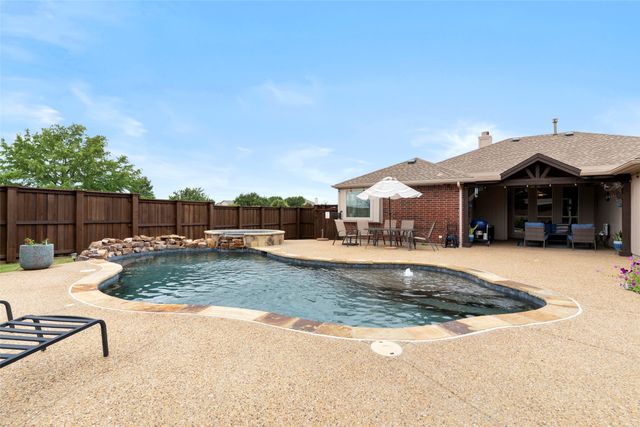 5006 Astor Trail, Sachse, TX 75048