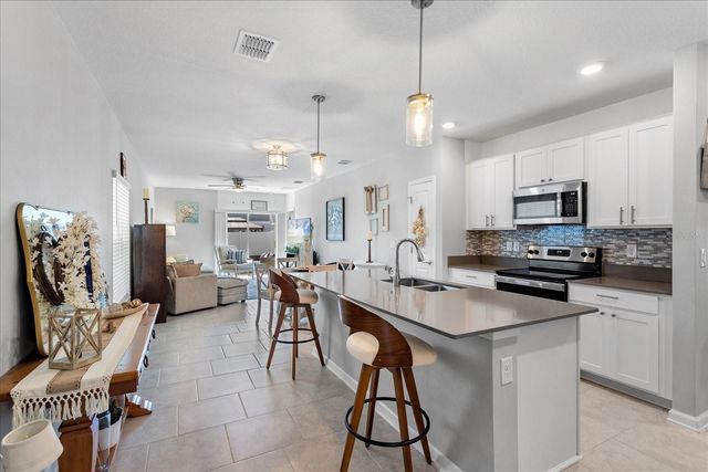 1805 HEART LAKE DRIVE, Groveland, FL 34736