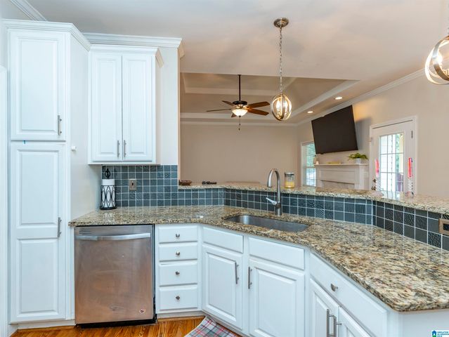 144 WOODBURY DRIVE, Sterrett, AL 35147