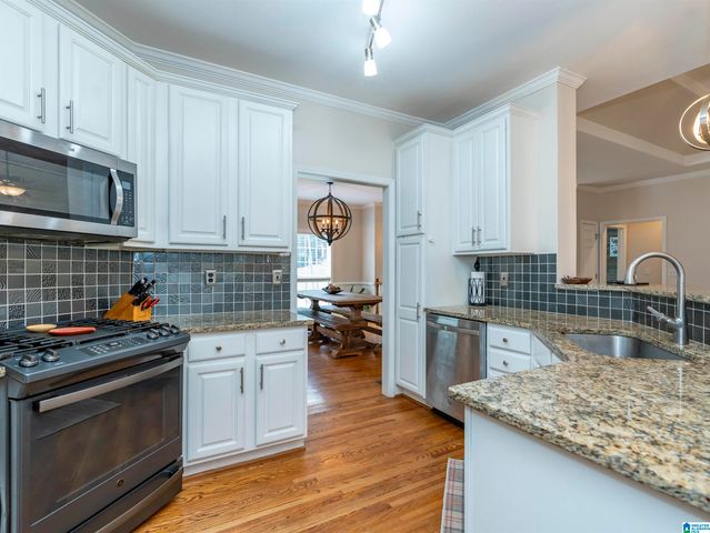 144 WOODBURY DRIVE, Sterrett, AL 35147