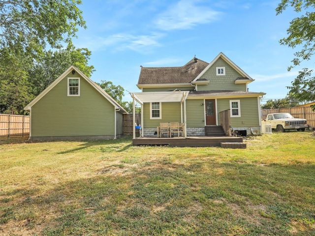 607 W Walnut Street, Celina, TX 75009