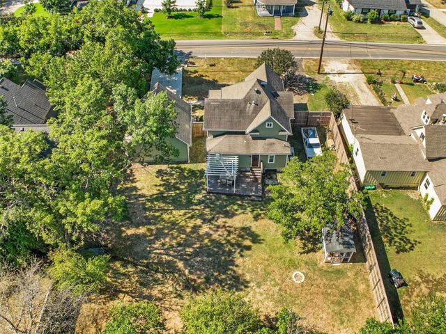 607 W Walnut Street, Celina, TX 75009