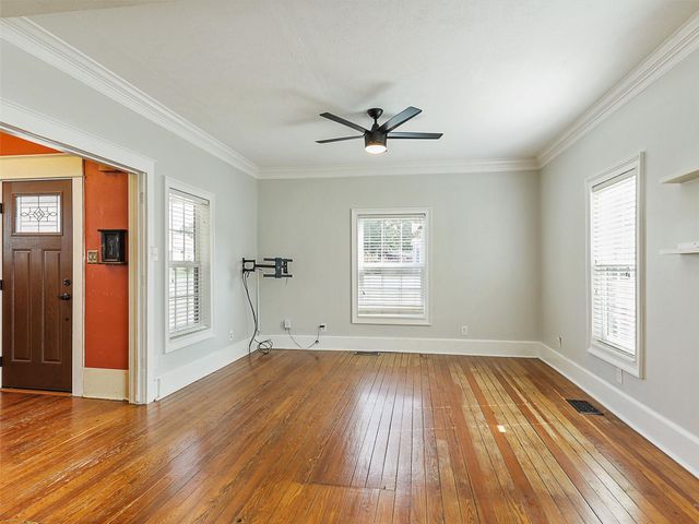 607 W Walnut Street, Celina, TX 75009