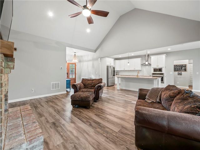 259 Cochran Road, Talmo, GA 30575