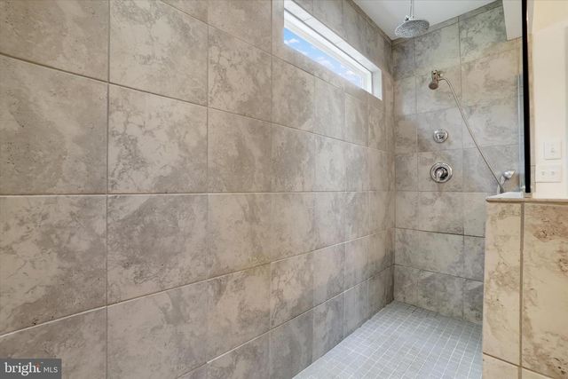 215 THOROUGHBRED DR, York Haven, PA 17370
