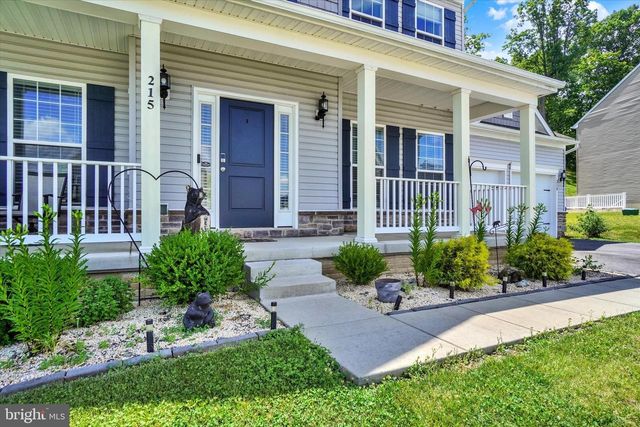 215 THOROUGHBRED DR, York Haven, PA 17370