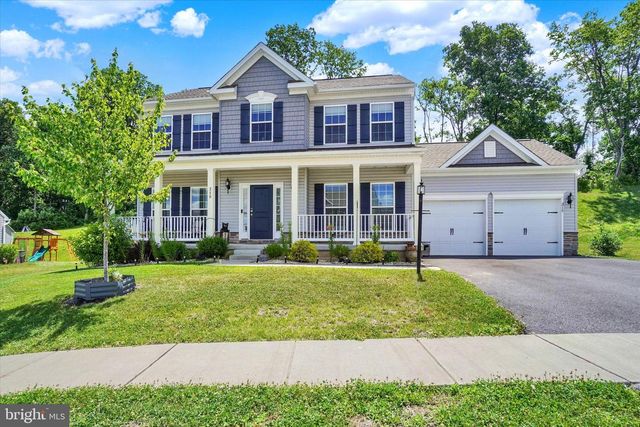 215 THOROUGHBRED DR, York Haven, PA 17370