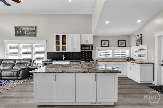 1912 Stone Street, Savannah, GA 31410