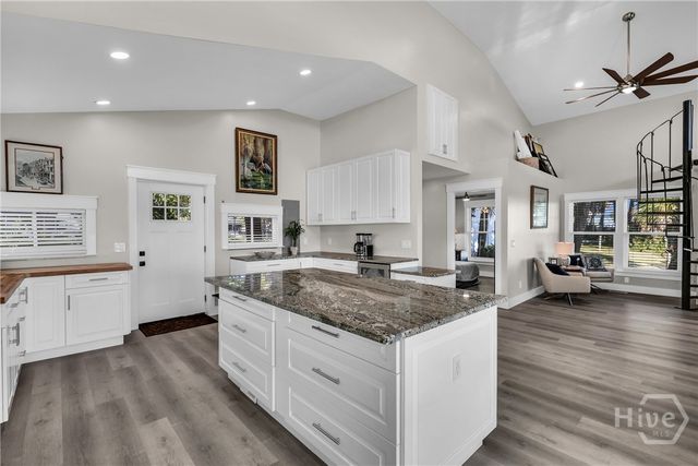 1912 Stone Street, Savannah, GA 31410