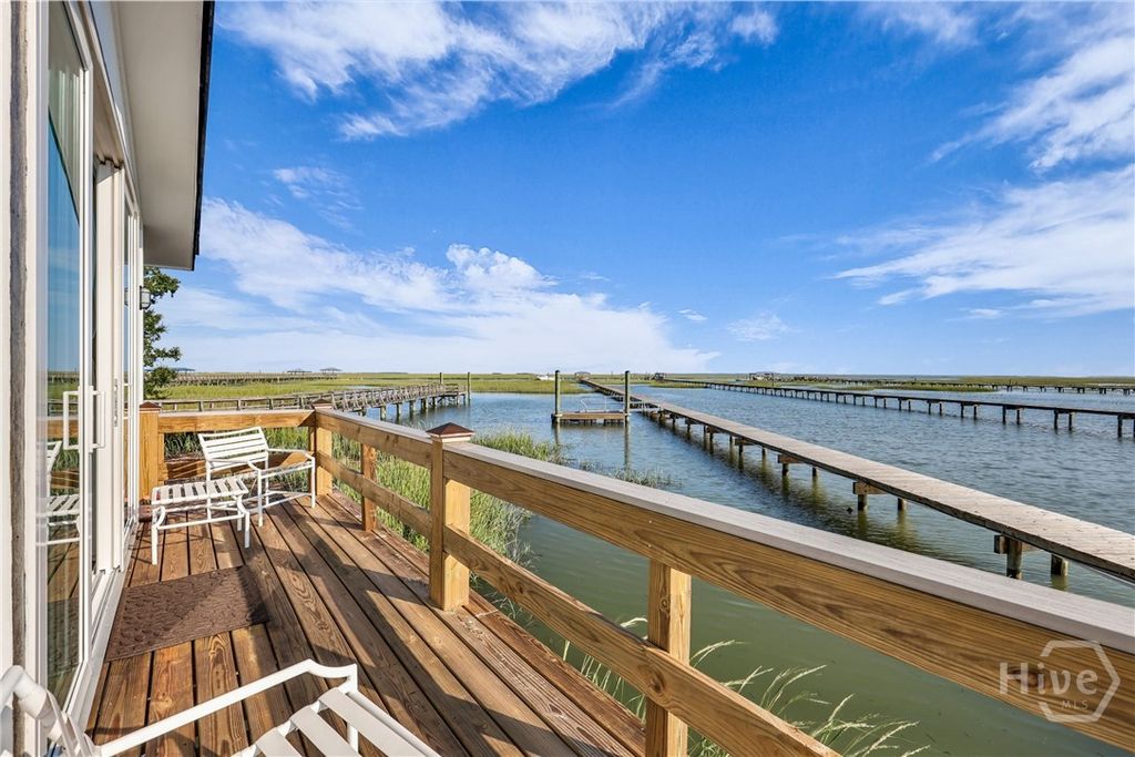 Image 11 of property listing at 1912 Stone Street, Savannah, GA 31410