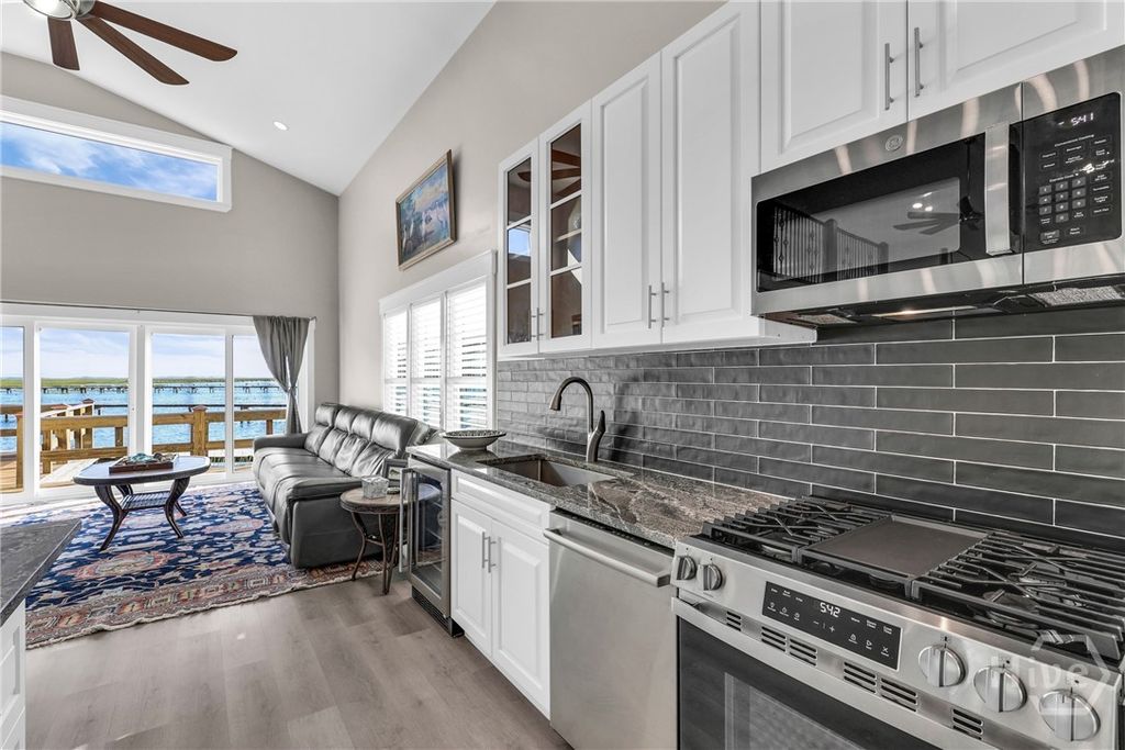 Image 31 of property listing at 1912 Stone Street, Savannah, GA 31410