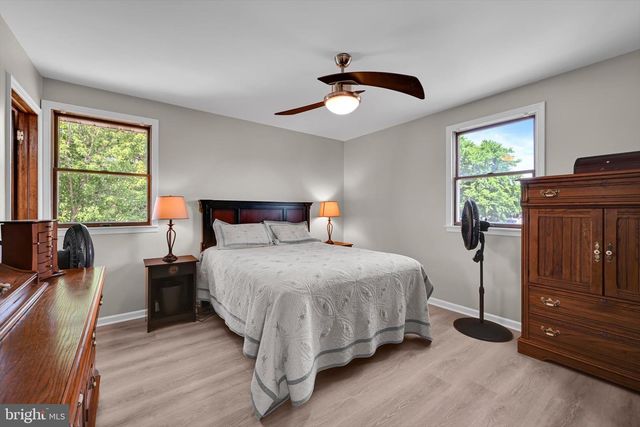 648 W SPRING ST, Fleetwood, PA 19522